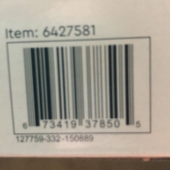 NEW! LEGO Disney Peter Pan & Wendy
Storybook Set 43220 - Picture 8 of 8